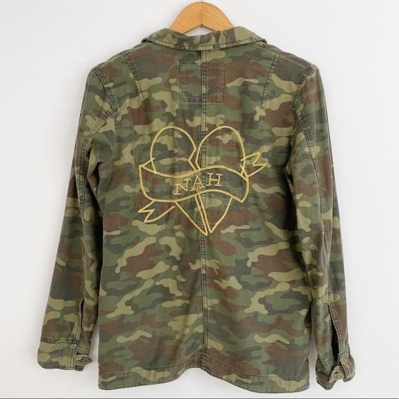 American Eagle Outfitters Camouflage Embroidered Jacket Size Small - Picture 6 of 15